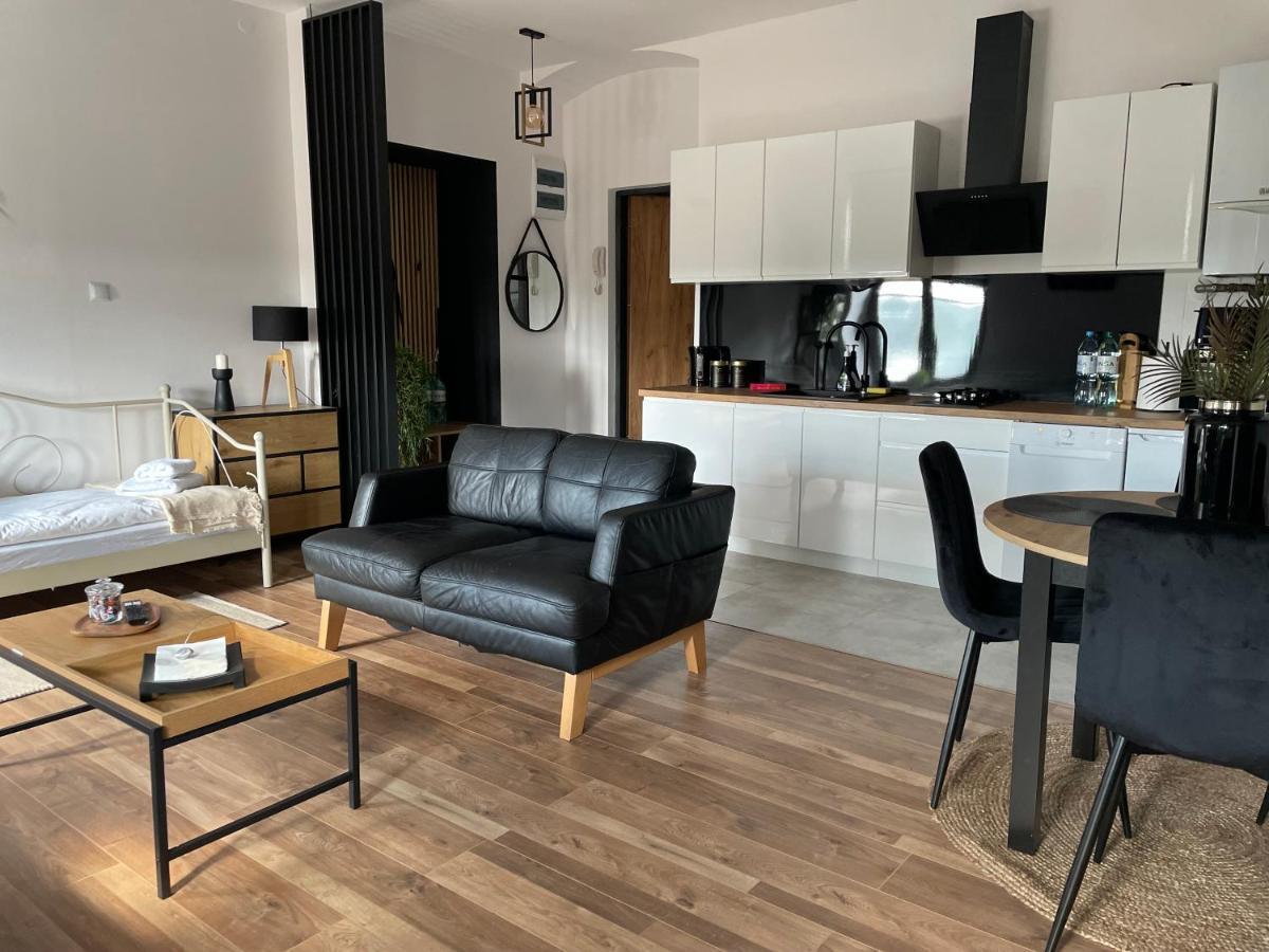 Apartamenty Luczkowskiego Z Widokiem Na Studnie 2 เฮลม์ ภายนอก รูปภาพ