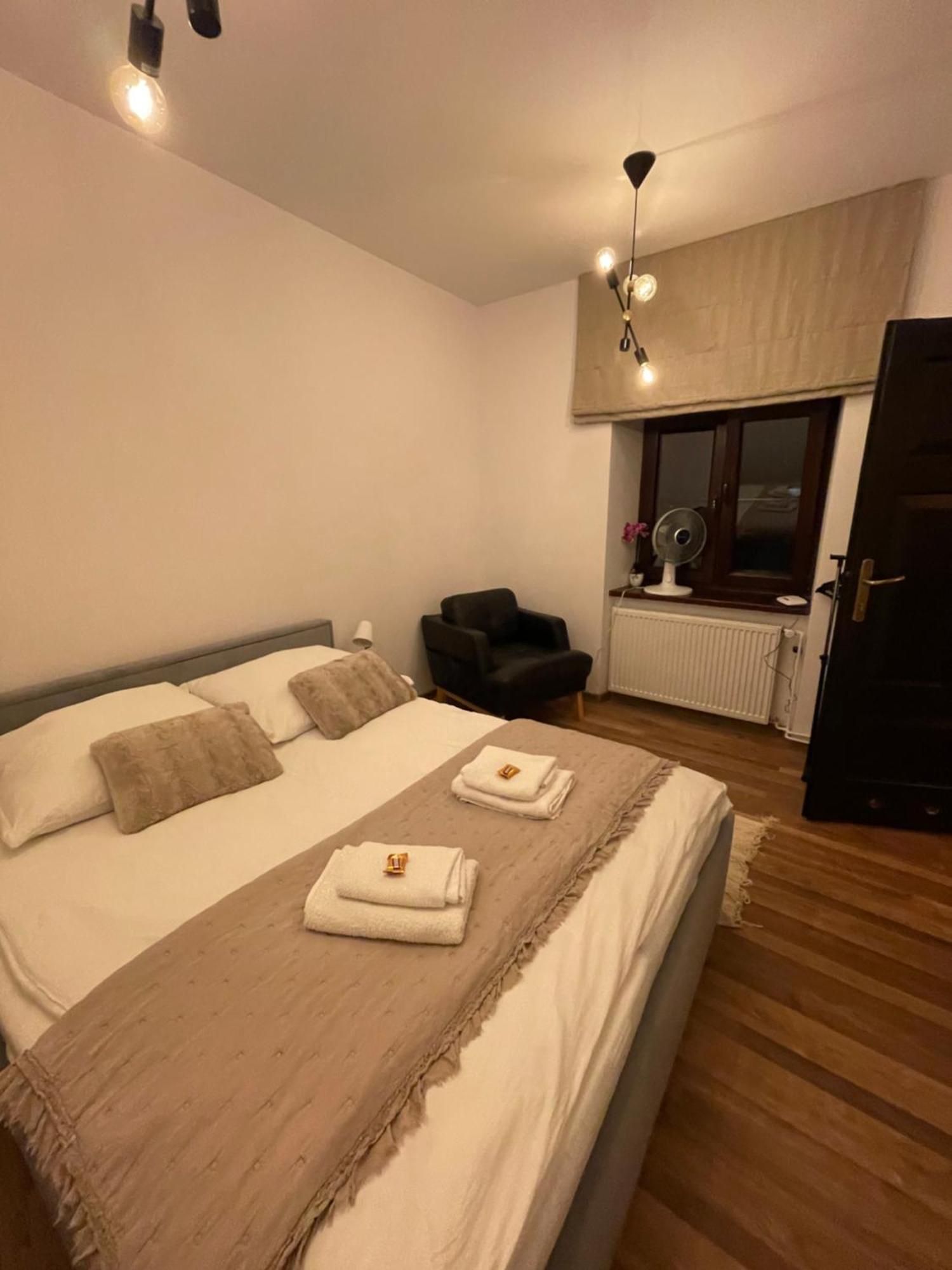 Apartamenty Luczkowskiego Z Widokiem Na Studnie 2 เฮลม์ ภายนอก รูปภาพ